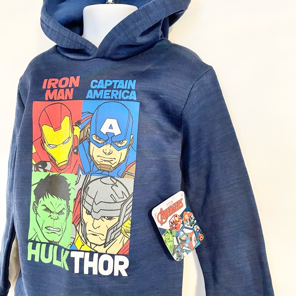 NWT Boy’s Marvel Avengers Hoodie - Picture 2 of 8
